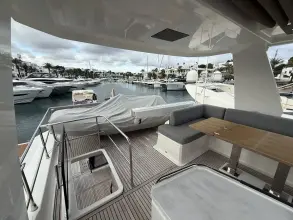 Thumbnail von Beneteau Grand Trawler 62