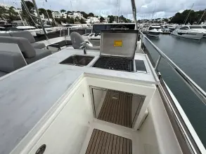 Thumbnail von Beneteau Grand Trawler 62