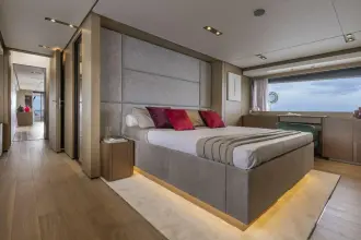 Thumbnail von Ferretti Yachts 1000 EPIC