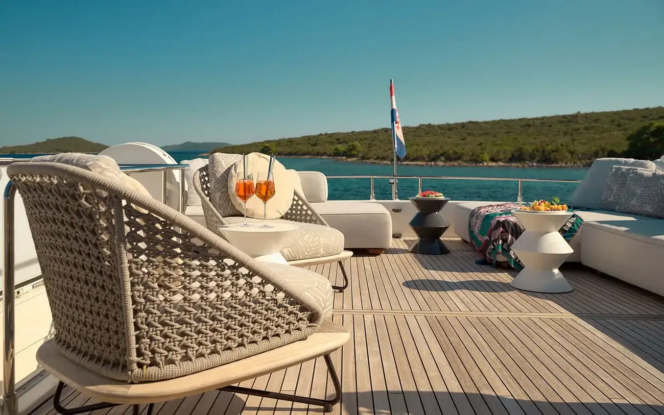 Thumbnail von Ferretti Yachts 95 DAMARI