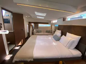 Thumbnail von Prestige M48