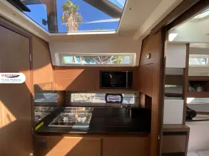 Thumbnail von Jeanneau Leader 33 PARATY