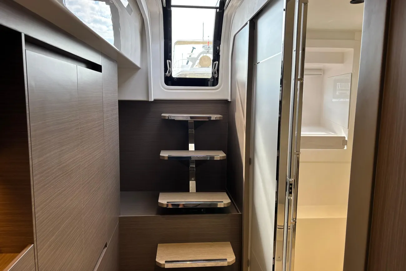 Thumbnail von Leopard 52  FASTE