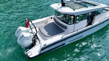 Thumbnail von Axopar 37 XC Cross Cabin LOLA