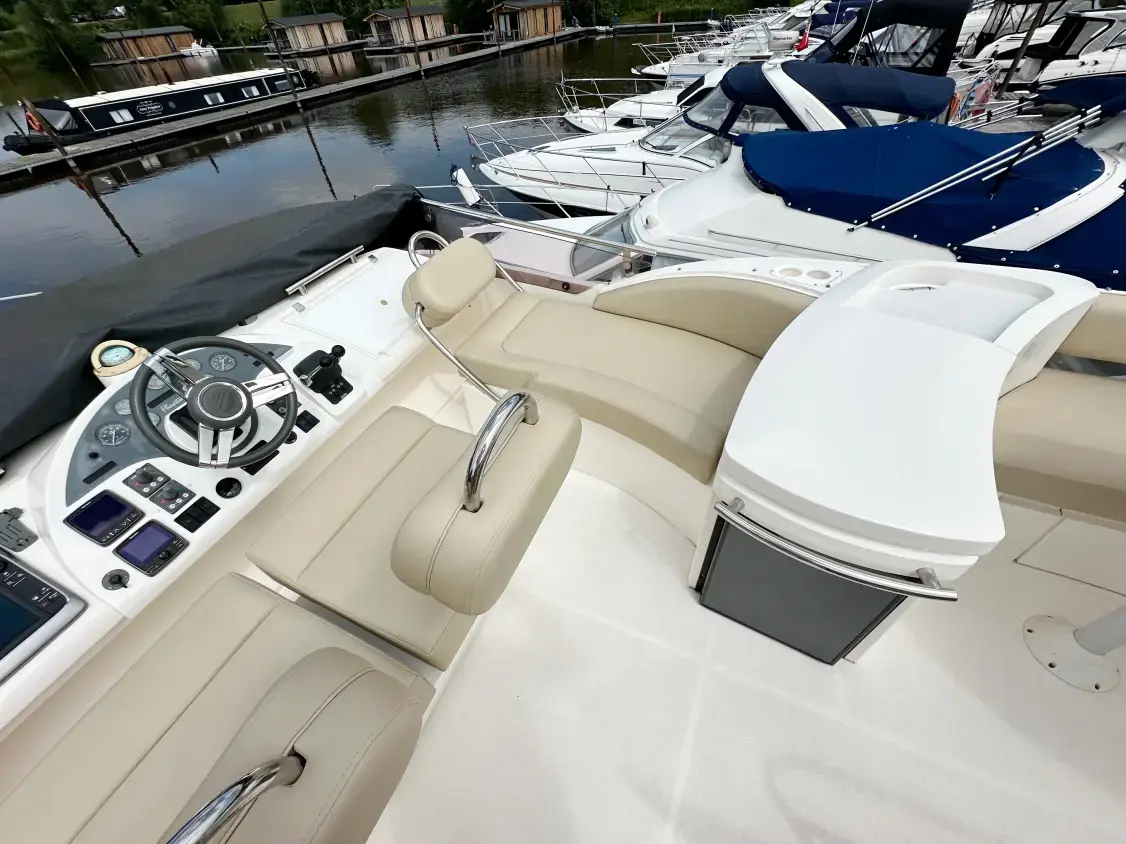 Thumbnail von Fairline Phantom 40 Twylight