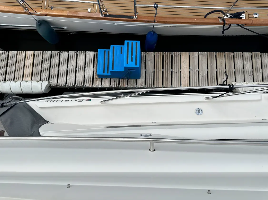 Thumbnail von Fairline Phantom 40 Twylight