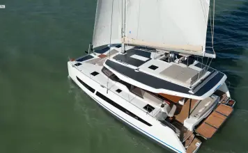 Thumbnail von Fountaine Pajot FP41