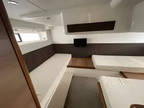 Thumbnail von Sealine F42