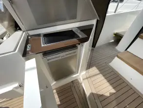 Thumbnail von Sealine F42