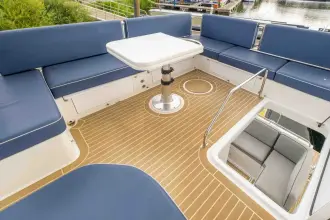 Thumbnail von Delphia 11 Flylounge Mardis Gras (retained by vendor)