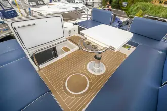 Thumbnail von Delphia 11 Flylounge Mardis Gras (retained by vendor)