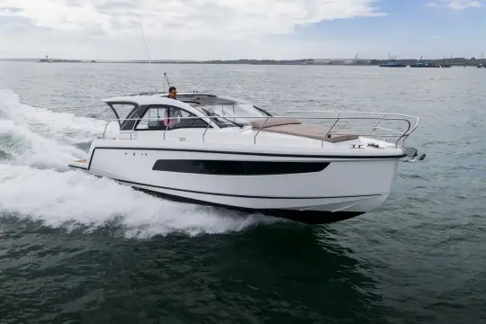 Sealine S335 BRAND NEW - IMMEDIATE DELIVERY