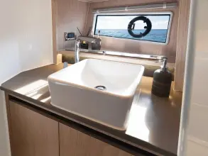 Thumbnail von Sealine C335 Modell 2026