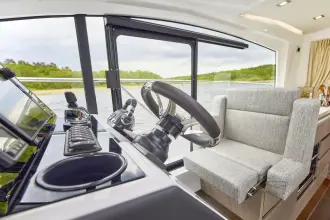 Thumbnail von Sealine C335 Modell 2026