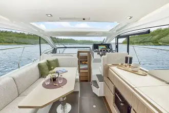 Thumbnail von Sealine C335 Modell 2026