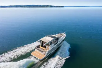 Thumbnail von Sealine C335 Modell 2026