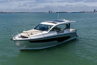 Thumbnail von Sealine C335 Modell 2026