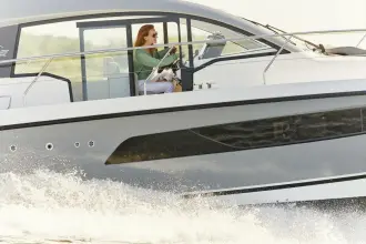 Thumbnail von Sealine C335 Modell 2026