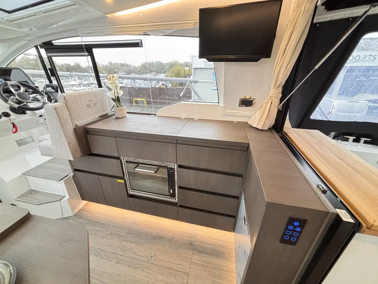 Thumbnail von Sealine C335 2026 model