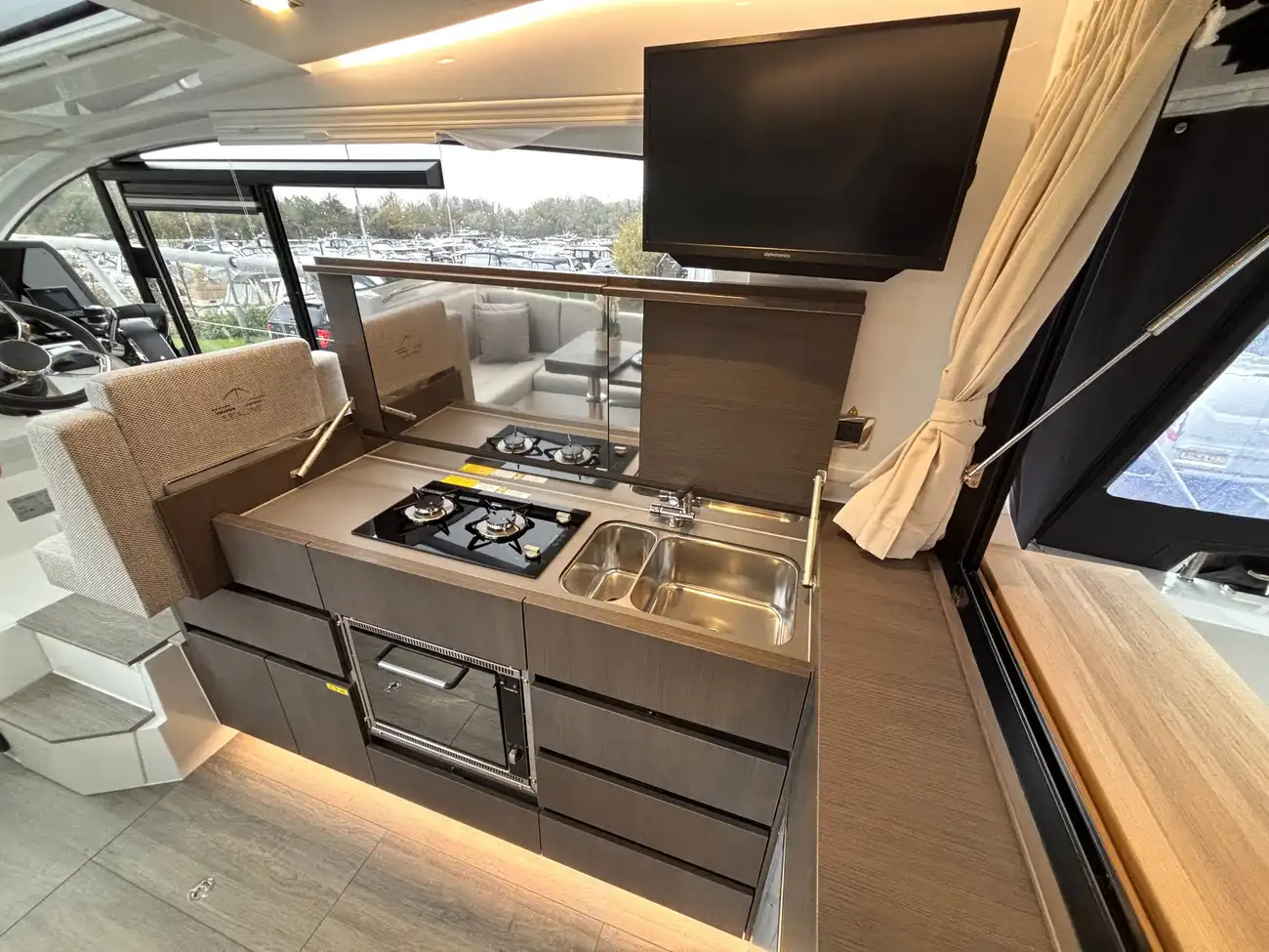 Thumbnail von Sealine C335 2026 model