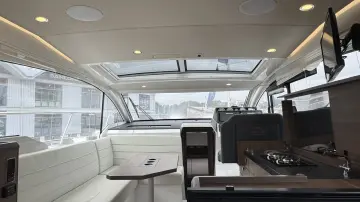 Thumbnail von Sealine C330 Lelia