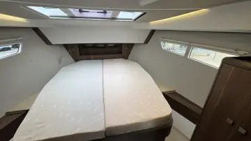 Thumbnail von Sealine C330 Lelia