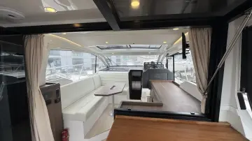 Thumbnail von Sealine C330 Lelia