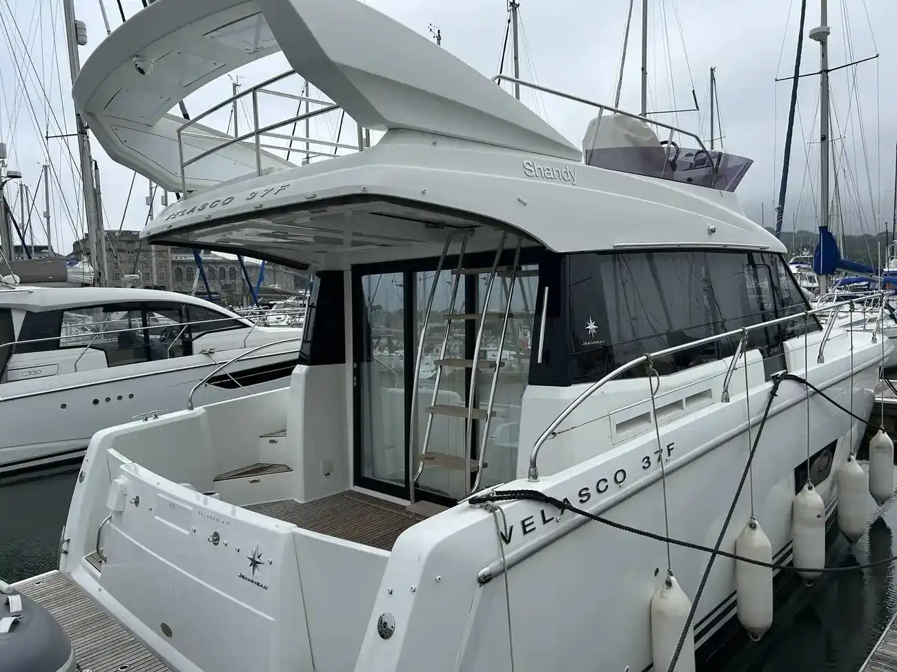 Thumbnail von Jeanneau Velasco 37F