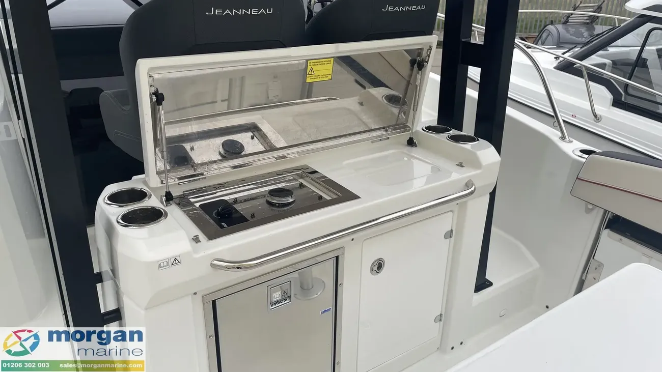 Thumbnail von Jeanneau Cap Camarat 9.0 WA