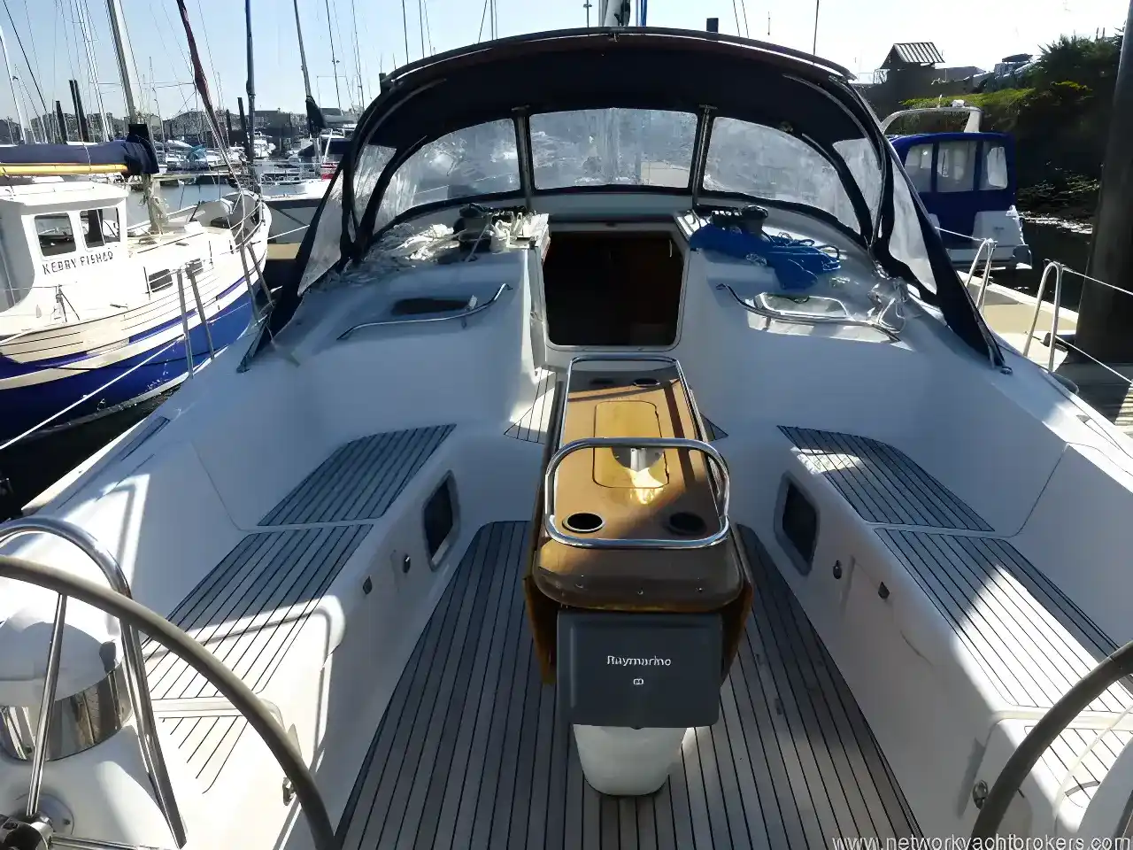 Thumbnail von Jeanneau Sun Odyssey 49 DS