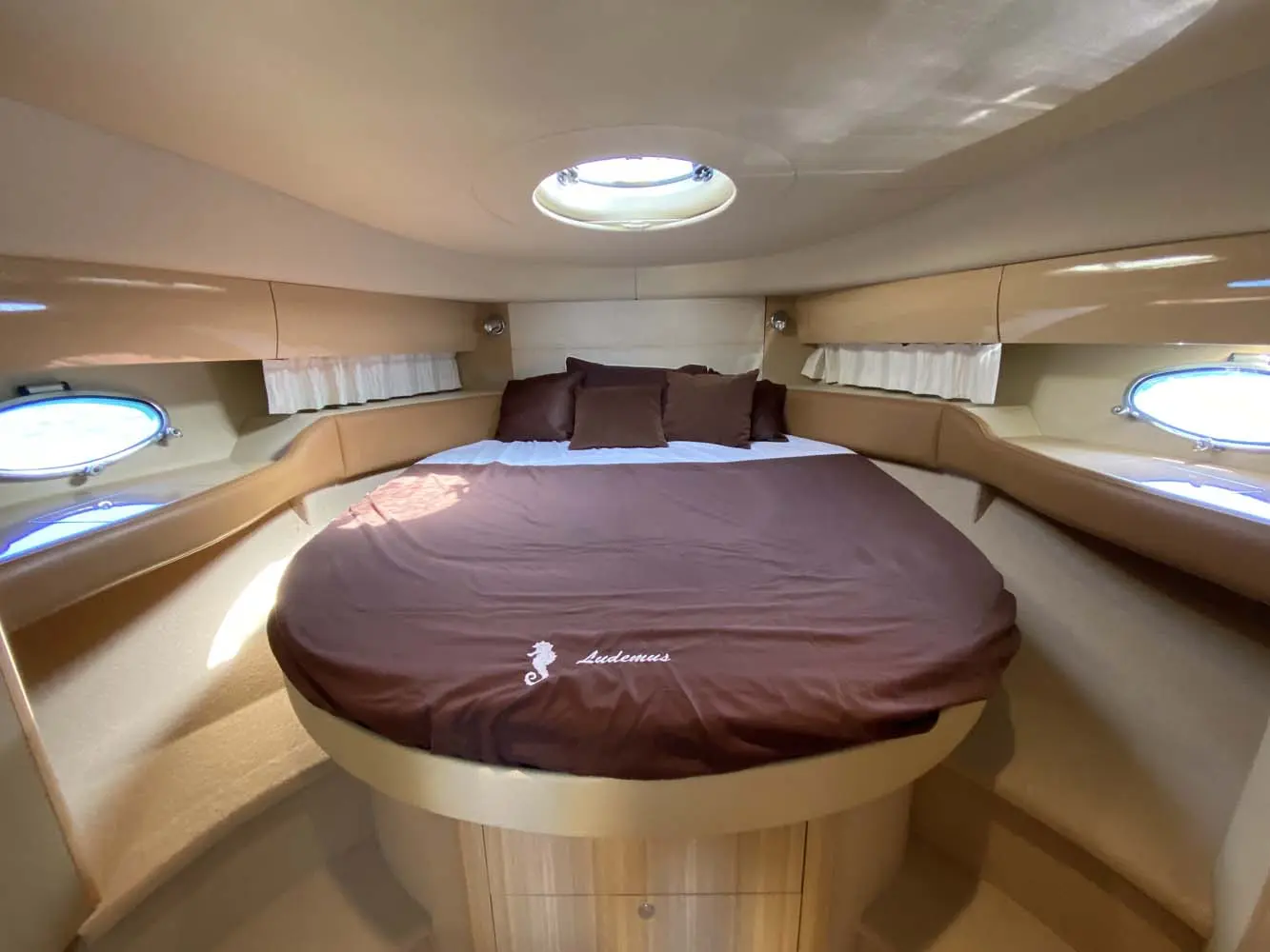 Thumbnail von Princess V42