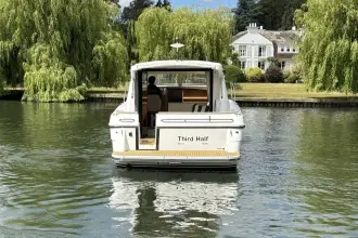 Thumbnail von Haines 32 Sedan Third Half