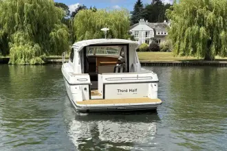 Thumbnail von Haines 32 Sedan Third Half