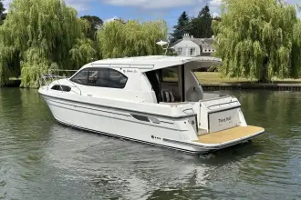 Thumbnail von Haines 32 Sedan Third Half