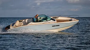 Thumbnail von Cormate T28 Ex Display Boat (Unused)