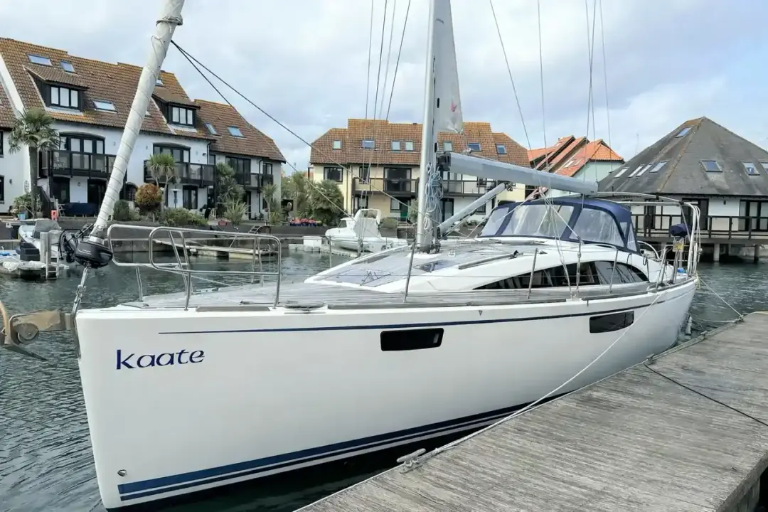 Bavaria Vision 42 Kaate