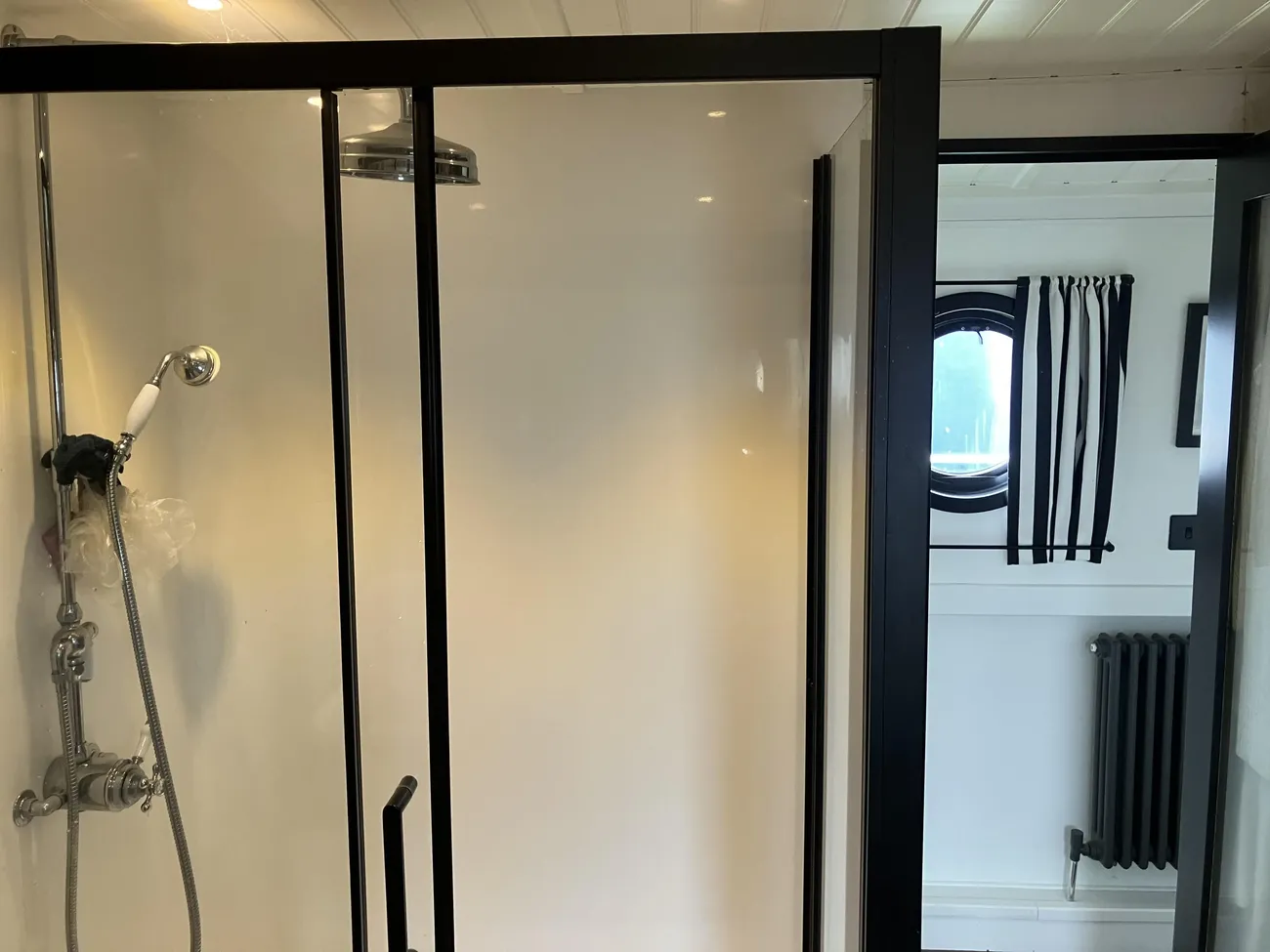 Thumbnail von Collingwood Hoxton  Priscilla