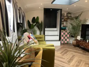 Thumbnail von Collingwood Hoxton  Priscilla