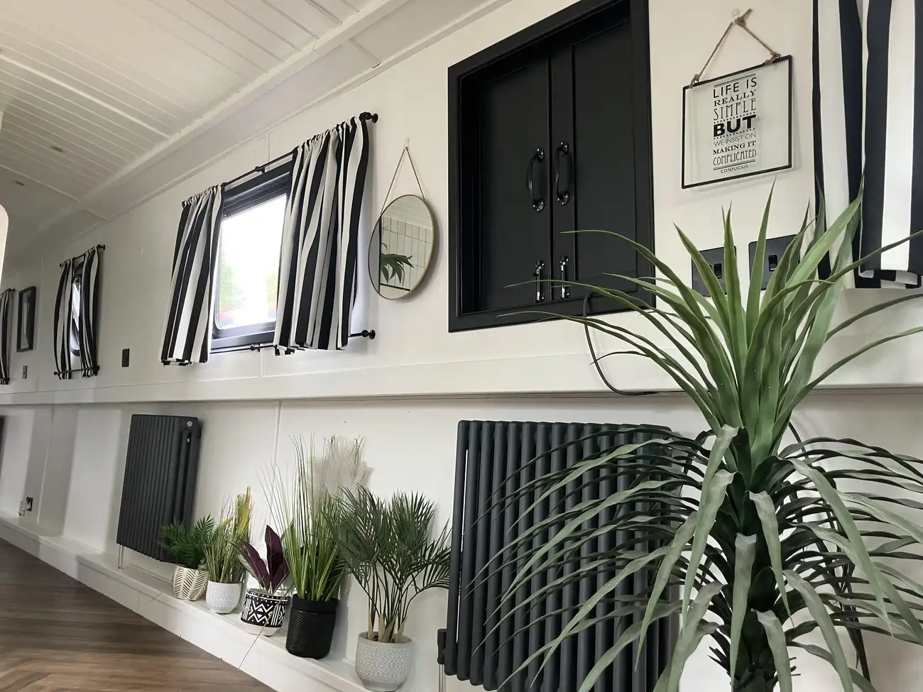 Thumbnail von Collingwood Hoxton  Priscilla