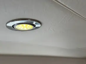 Thumbnail von Broom 42 Amelino