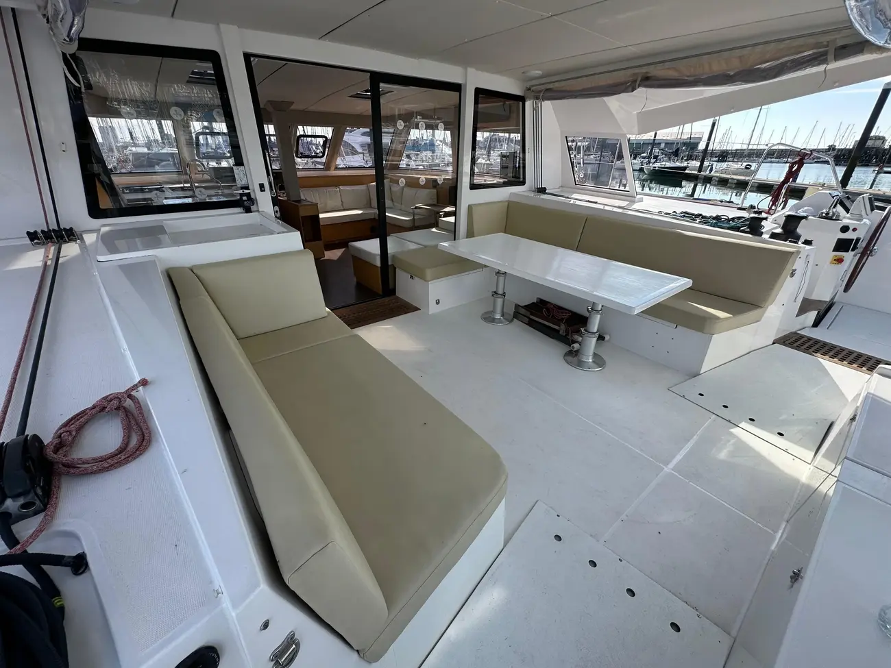 Thumbnail von Nautitech 46 Open Amina