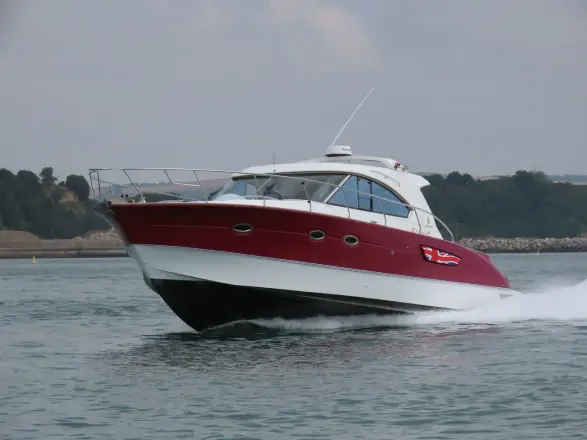 Beneteau Flyer 12 Cabin Scarlet