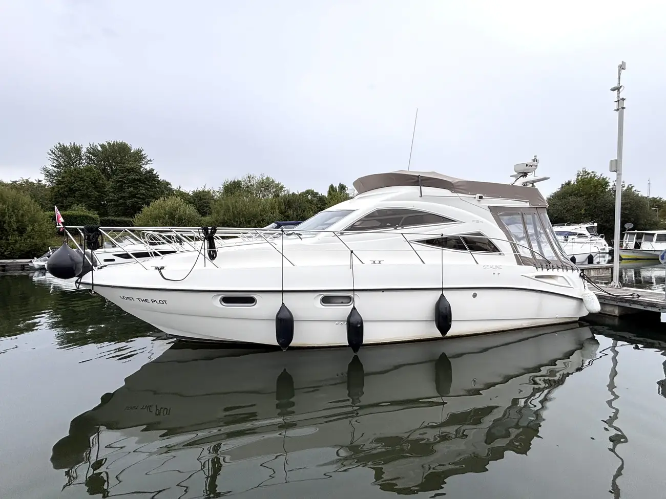 Sealine F34 Well Maintained