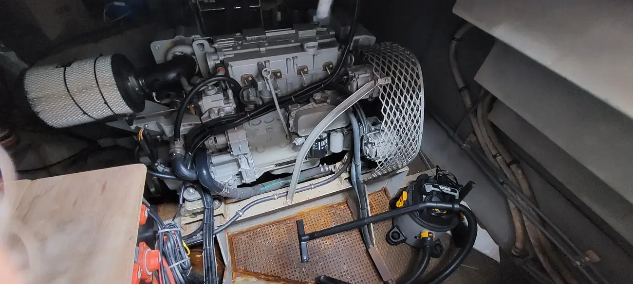 Thumbnail von Custom 65ft Dutch Barge Flat over crest