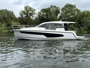 Thumbnail von Sealine C335