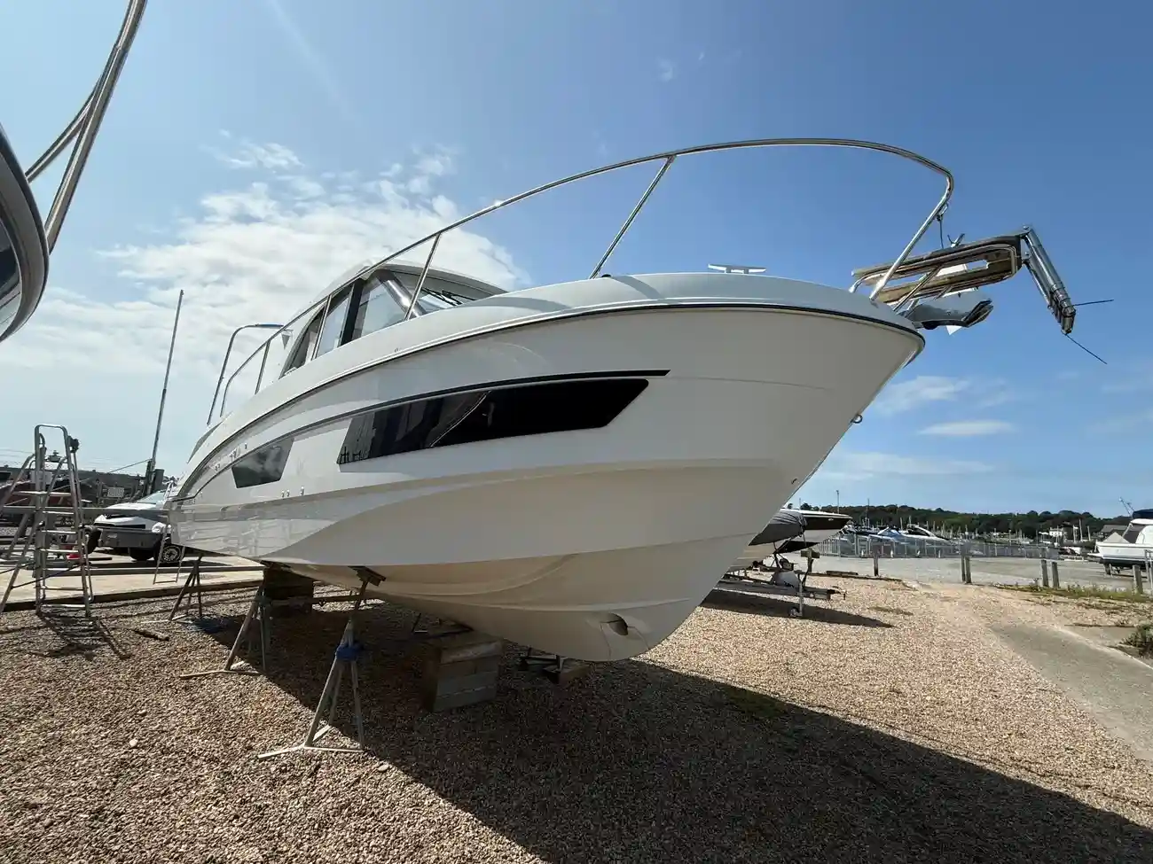 Beneteau Antares 9 BRAND NEW BOAT