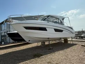 Thumbnail von Beneteau Antares 9 BRAND NEW BOAT