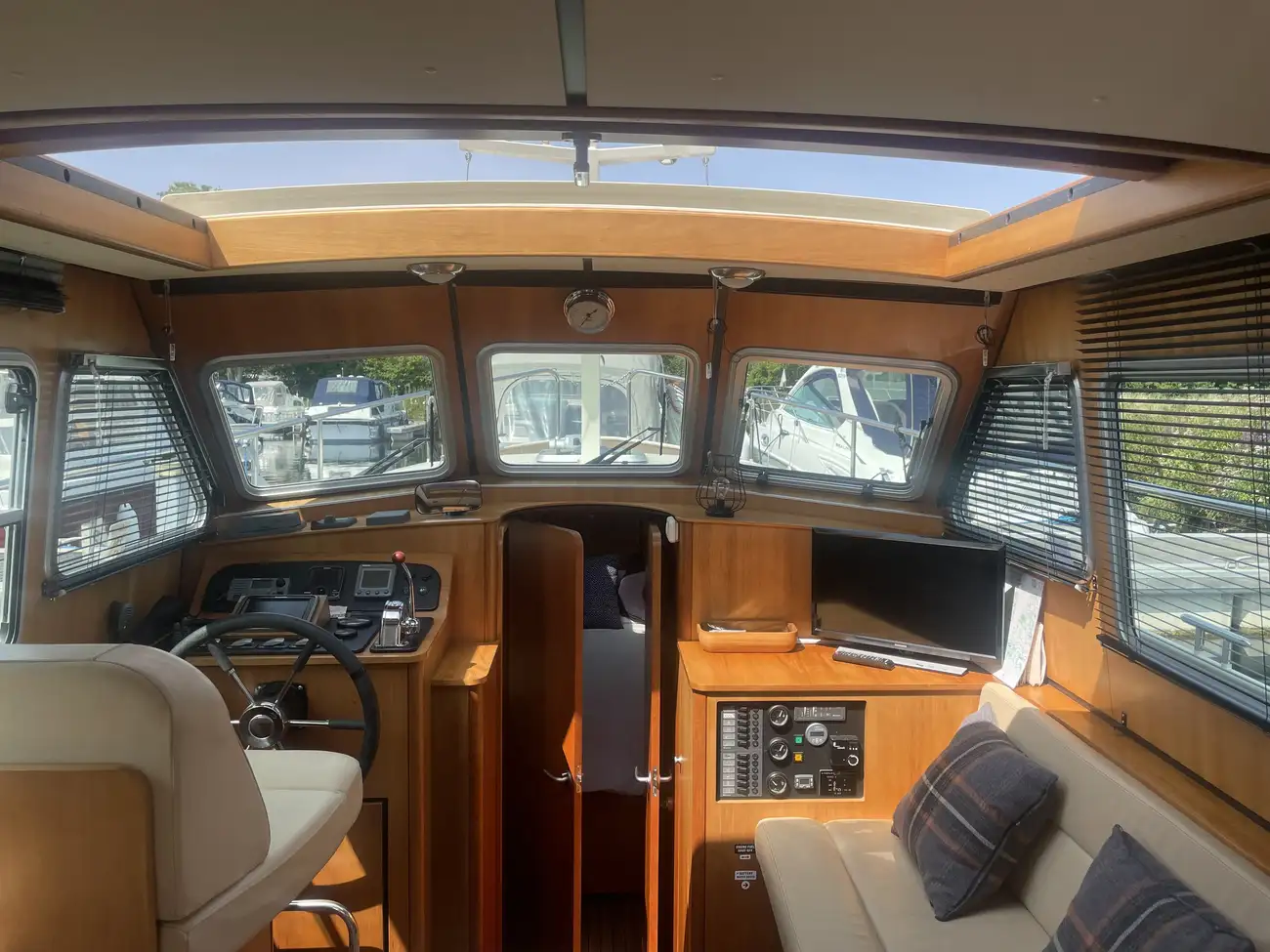 Thumbnail von Linssen 29.9 Sedan Cavania