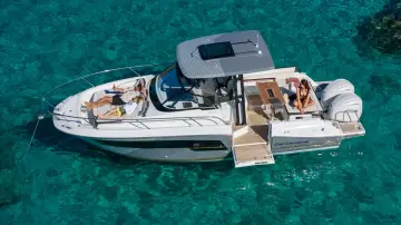 Jeanneau Cap Camarat 9.0 WA S2
