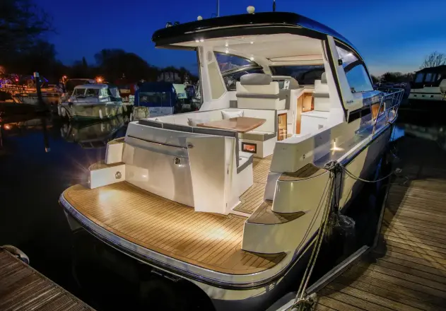 Sheerline 1090 Hard Top